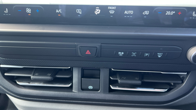 Ford Transit Custom E-320 L1 Rwd 100kW 65kWh H1 Van Limited Auto